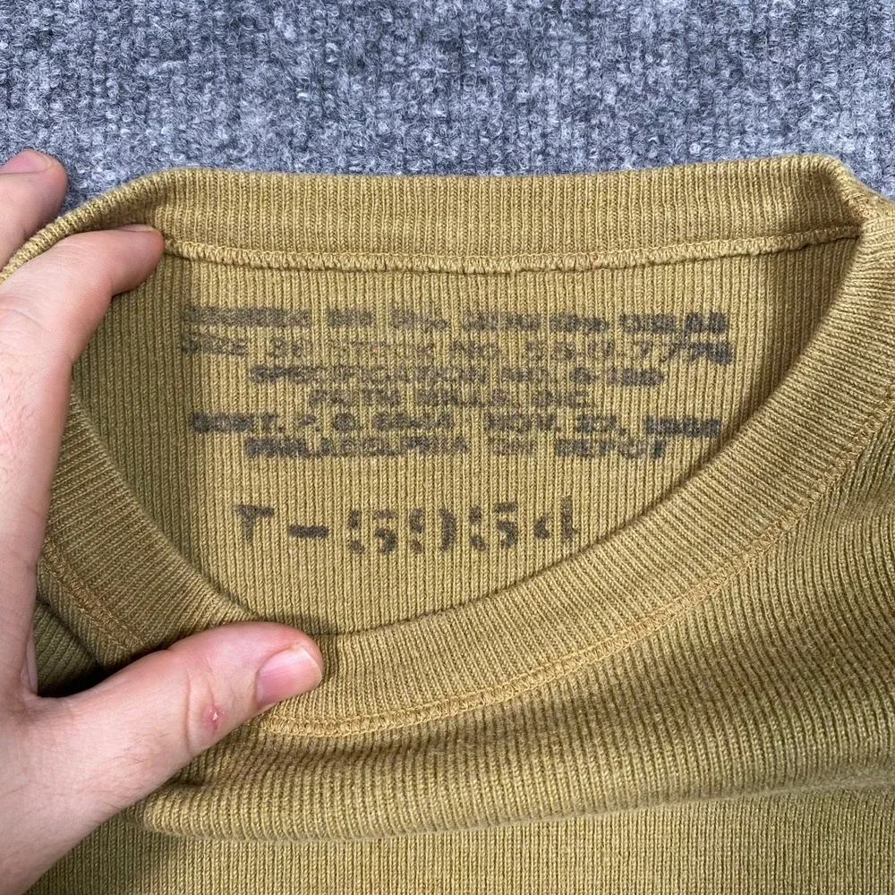 Vintage 1950 Military Wool Blend Thermal Undershirt Size 38‎ Olive Drab